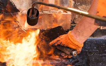 Llanfair Pwllgwyngyll flat roof repair companies